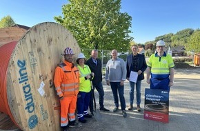 Westconnect GmbH: Spatenstich f&uuml;r Glasfaserausbau in Bad Essen Barkhausen