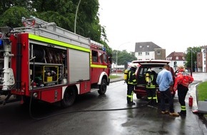 Freiwillige Feuerwehr Werne: FW-WRN: Bulli brennt auf Cappenberger Straße