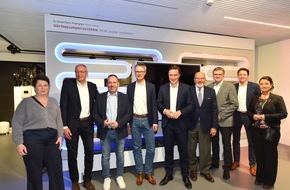 STIEBEL ELTRON: Niedersächsische CDU-Fraktion besucht Stiebel Eltron / "Klimaziele stehen nicht zur Debatte"