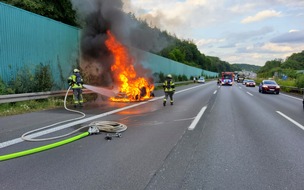 Feuerwehr Gevelsberg: FW-EN: PKW Brand