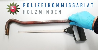 Polizeiinspektion Hameln-Pyrmont/Holzminden: POL-HM: Verdacht des versuchen Wohnungseinbruchs - tatverdächtige Jugendliche auf frischer Tat gestellt