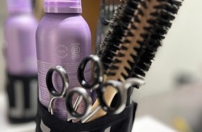Hauptzollamt Gießen: HZA-GI: Waschen, Schneiden, Zollkontrolle Hauptzollamt Gießen prüft im Friseur- und Kosmetikgewerbe - Dreizehn Fälle von illegaler Beschäftigung aufgedeckt