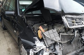 Polizei Minden-Lübbecke: POL-MI: Nach Unfall: Beifahrer verschwindet und löst Suchaktion der Polizei aus