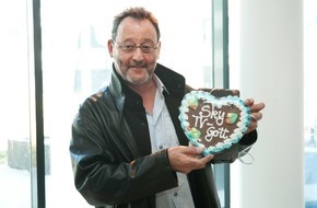 Sky Deutschland: Hollywoodstar Jean Reno zu Besuch in München (BILD)