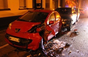 Polizeipräsidium Krefeld: POL-KR: Betrunkener verursachte Unfall, flüchtet vom Unfallort und wurde per Haftbefehl gesucht - Festnahme
