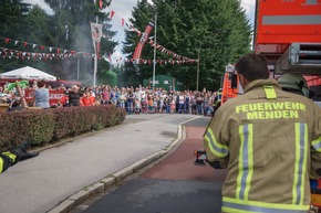 FW Menden: Ein heißes Fest bei der Feuerwehr Menden-Bösperde