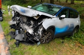 Feuerwehr Stadt Geestland: FW Geestland: Schwerer Verkehrsunfall auf der L 119: Sieben Personen zum Teil schwer verletzt