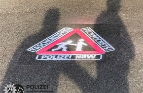 Polizei Warendorf: POL-WAF: Ahlen. Taschendiebstahl vorbeugen
