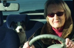 Allianz Deutschland AG: Hohe Sterberate für Senioren auf Europas Straßen / Eine aktuelle Studie der Allianz Versicherung zeigt: Ältere Menschen sind häufiger Opfer als Verursacher von Verkehrsunfällen