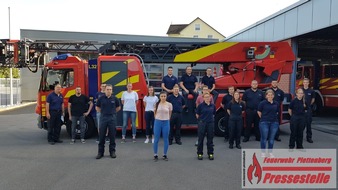 Feuerwehr Plettenberg: FW-PL: Interkommunaler Grundausbildungslehrgang der freiwilligen Feuerwehren aus Plettenberg und Herscheid Coronabedingt jetzt erst gestartet