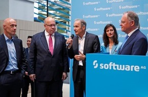 Software AG: Wirtschaftsminister Altmaier eröffnet CEBIT-Rundgang bei Software AG