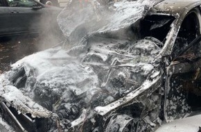 Polizei Hagen: POL-HA: PKW Brand durch Kinderfeuerwerk