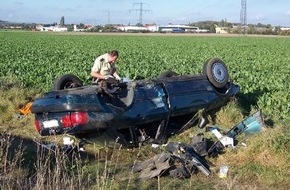 Polizeiinspektion Hildesheim: POL-HI: B3 - Schwerer Verkehrsunfall nach riskantem Überholmanöver mit Unfallflucht