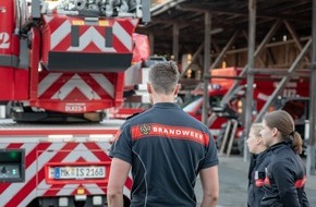 Feuerwehr Iserlohn: FW-MK: Jeugdbrandweer Almelo in Iserlohn