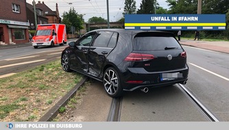 Polizei Duisburg: POL-DU: Fahrn: Sechs Verletzte nach Abbiegeunfall - Fußgängerinnen gesucht