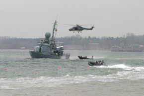 Deutsche Marine - Pressemeldung: NATO-Länder gründen Marine-Kompetenzzentrum in Kiel