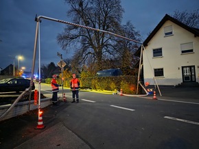 FW-AR: Intensive Jahresübung: Brand in altem Drogerie-Gebäude