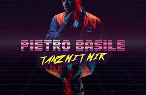 RTLZWEI: Pietro Basile - "Tanz mit mir (Ritmo dell'amore)"