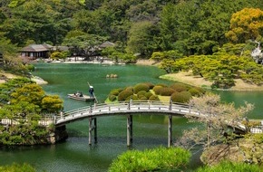Panta Rhei PR AG: Auf Gartenschau – entlang der schönsten grünen Oasen Japans