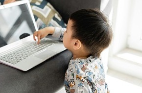Stiftung Lesen: Themenmeldung: 4 Tipps für Eltern rund um digitale Medien für Kleinkinder