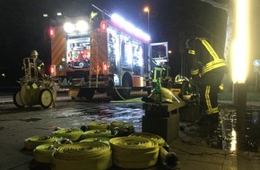 Feuerwehr und Rettungsdienst Bonn: FW-BN: Kellerbrand - eine verletzten Personen - mehrere Tiere gerettet