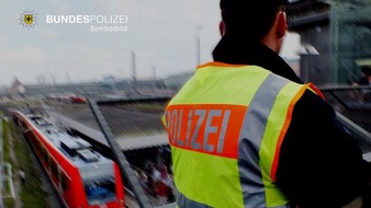 Bundespolizeidirektion München: Bundespolizeidirektion München: S-Bahnsurfer abgestürzt - Schwere Brandverletzungen diagnostiziert - Bundespolizei warnt vor den Gefahren des "Surfens"