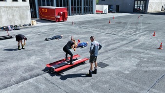 FW Dinslaken: Trainingslager st&auml;rkt Dinslakener Feuerwehrteam f&uuml;r kommende Wettk&auml;mpfe