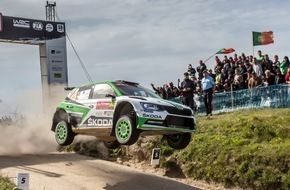 Skoda Auto Deutschland GmbH: Rallye Portugal: Sieg für Pontus Tidemand und SKODA, Last-Minute-Drama für Andreas Mikkelsen (FOTO)
