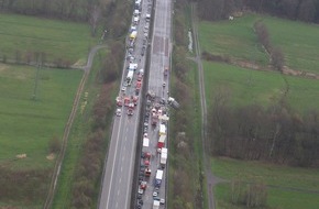 Polizeidirektion Kaiserslautern: POL-PDKL: Keine Rettungsgasse gebildet....