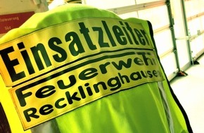 Feuerwehr Recklinghausen: FW-RE: Chloraustritt im Südbad - Hallenbad geräumt