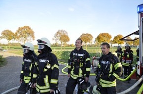 Freiwillige Feuerwehr Bedburg-Hau: FW-KLE: Verletzte nach Küchenbrand