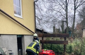 Feuerwehr Hattingen: FW-EN: Feuerwehr Hattingen auch an Heiligabend mehrfach im Einsatz