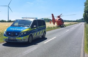 Polizei Paderborn: POL-PB: (AM)Verkehrsunfall mit einer schwer verletzten Motorradfahrerin