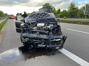 POL-STD: Vier zum Teil schwer verletzte Autoinsassen bei Unfall auf der Autobahn 26