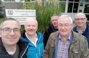 Feuerwehr Iserlohn: FW-MK: Mitglieder des AK Historie hinter Gittern
