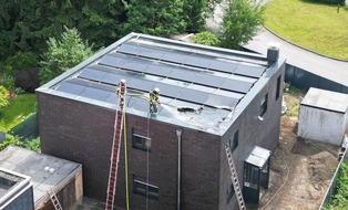 Feuerwehr Bochum: FW-BO: Brand einer Photovoltaik-Anlage in Bochum-Hiltrop