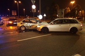 Polizeipräsidium Rheinpfalz: POL-PPRP: BMW Fahrer verursacht Verkehrsunfall