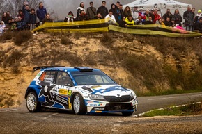 Rallye Spanien: ŠKODA Fahrer Andreas Mikkelsen gewinnt vorzeitig Fahrertitel der Kategorie WRC2*