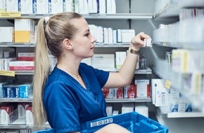 Medbase Gruppe / Zur Rose: Zur Rose: Was für die Reise mit Medikamenten zu beachten ist