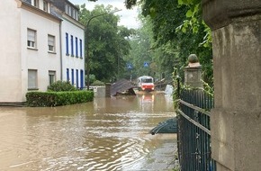 Bundesamt f&uuml;r Bev&ouml;lkerungsschutz und Katastrophenhilfe: F&uuml;nf Jahre nach der Flutkatastrophe / Lehren gezogen, Bev&ouml;lkerungsschutz gest&auml;rkt
