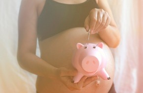 DVAG Deutsche Vermögensberatung AG: Im Juli werden am meisten Kinder geboren / Sparen für Kinder: Wie Eltern richtig Geld anlegen