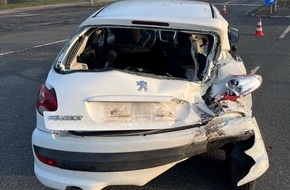 Polizei Minden-L&uuml;bbecke: POL-MI: Kollision beim Fahrspurwechsel