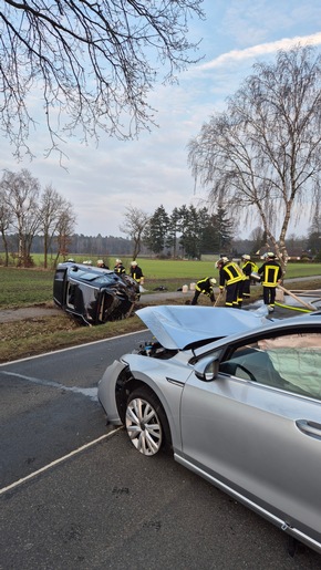 Freiwillige Feuerwehr Südheide: FW Südheide: Schwerer Auffahrunfall auf der K17 zwischen Unterlüß und Lutterloh