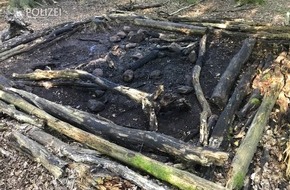 Polizeipräsidium Westpfalz: POL-PPWP: Feuer im Wald entzündet