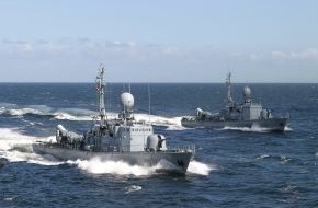 Presse- und Informationszentrum Marine: Deutsche Marine - Pressemeldung/ Pressetermin: Kommandoübergabe bei Schnellbooten in Warnemünde