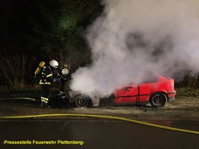 FW-PL: Automatische Feuermeldung,4 Ölspureinsätze,Verkehrsunfall mit Entstehungsbrand und Personenschaden,Fahrzeugbrand