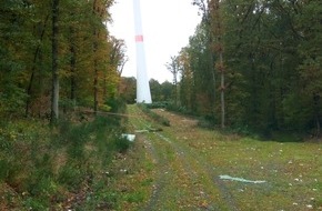 Polizeidirektion Mayen: POL-PDMY: Beschädigte Windkraftanlage und Verkehrsbeeinträchtigungen durch Sturmtief "Ignatz"