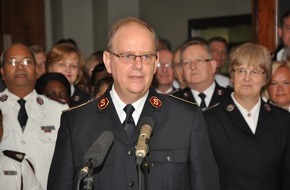 Heilsarmee / Armée du Salut: Un Général suisse à la tête de l'Armée du Salut mondiale (IMAGE)