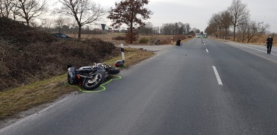 Polizeiinspektion Wilhelmshaven/Friesland: POL-WHV: Motorradfahrer kollidiert mit Radfahrerin Pressemeldung vom PK Varel