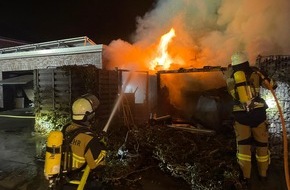 Feuerwehr Essen: FW-E: Brand eines Gartenhauses - Gasflaschen sorgen f&uuml;r besondere Gefahr